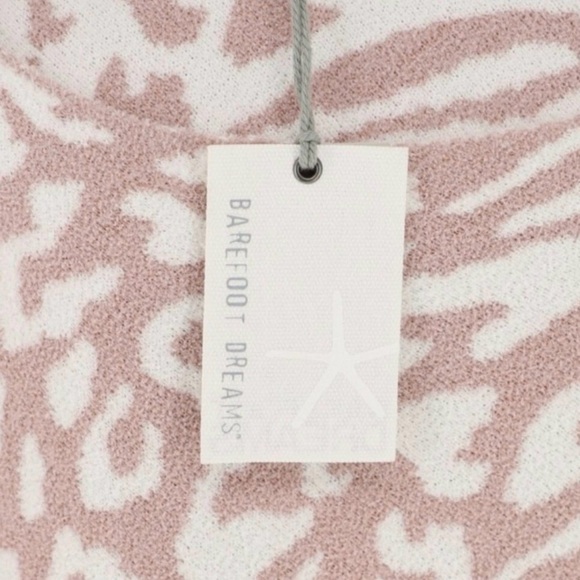 Barefoot Dreams CozyChic Ultra Lite Ocean Breeze Poncho - Picture 3 of 4